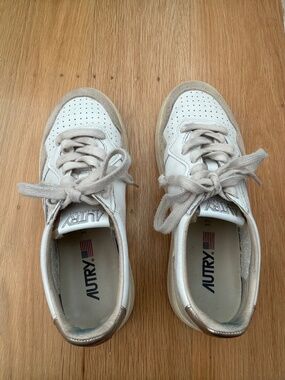 Autry Sneakers